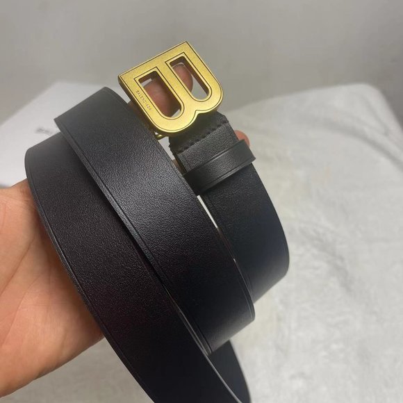 2.8 cm Balenciaga Black Leather Belt with Gold B Buckle Size 105/42 main image 6